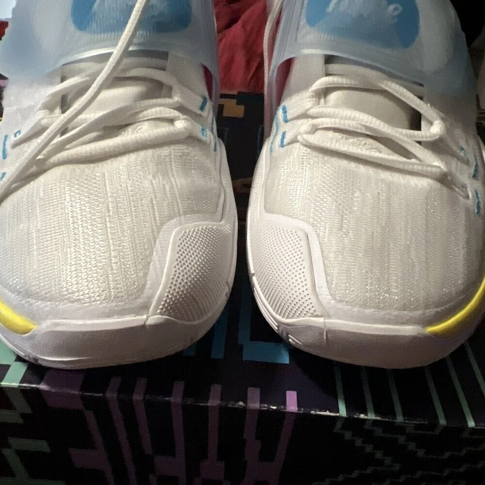 Size 10.5 - Nike Kyrie 6 90s  Graffiti *WITH BOX*